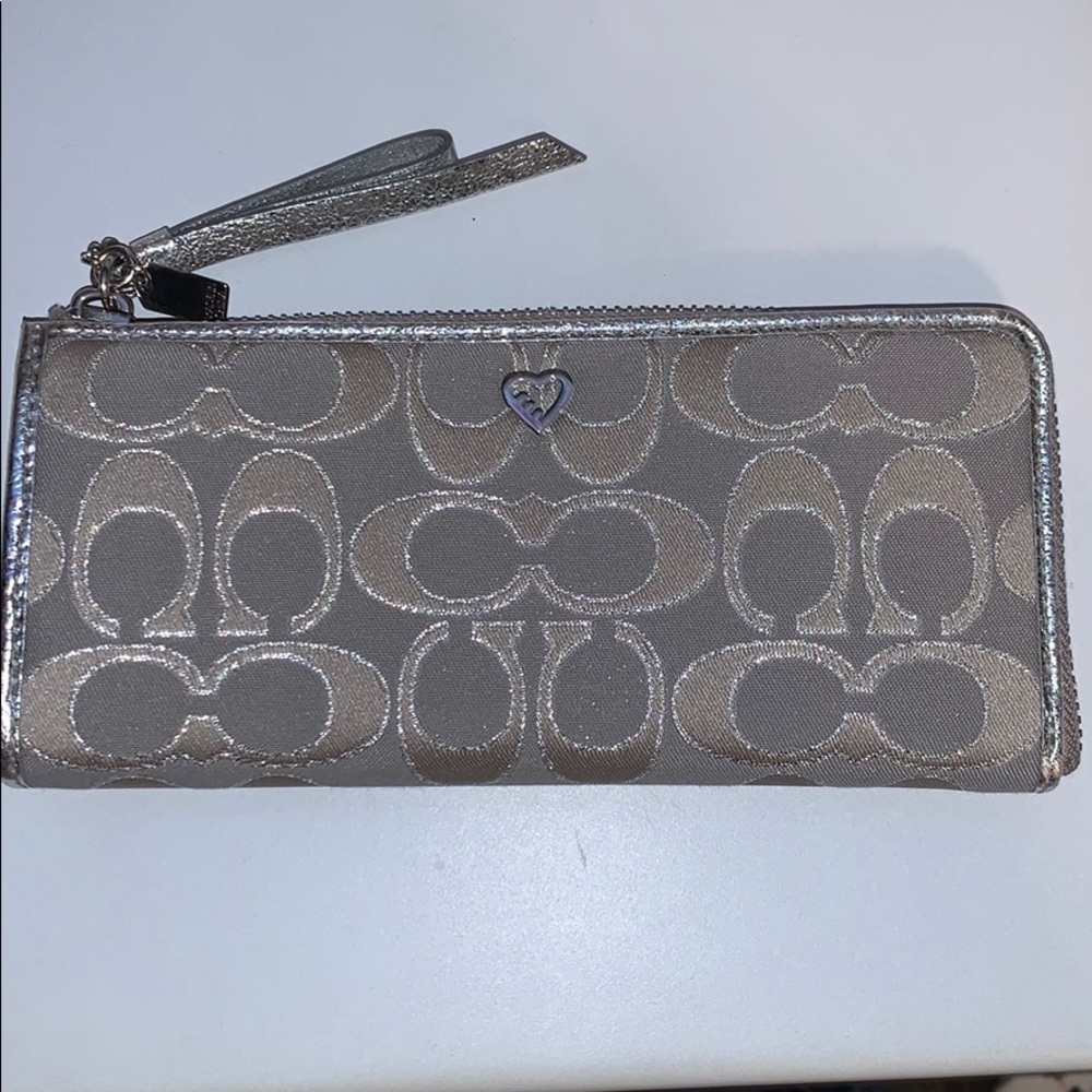 Coach wallet